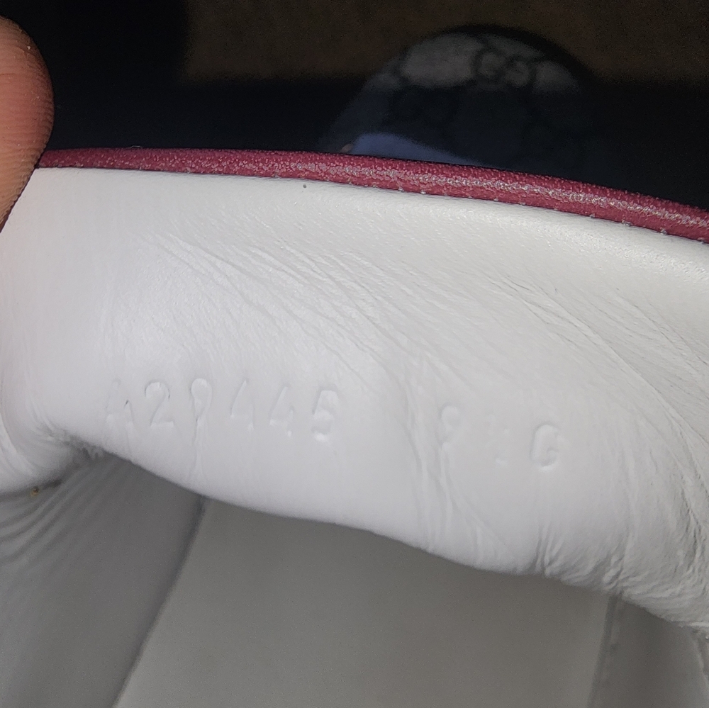 Gucci Men's Red and Blue Sneakers - Picture 7 of 8